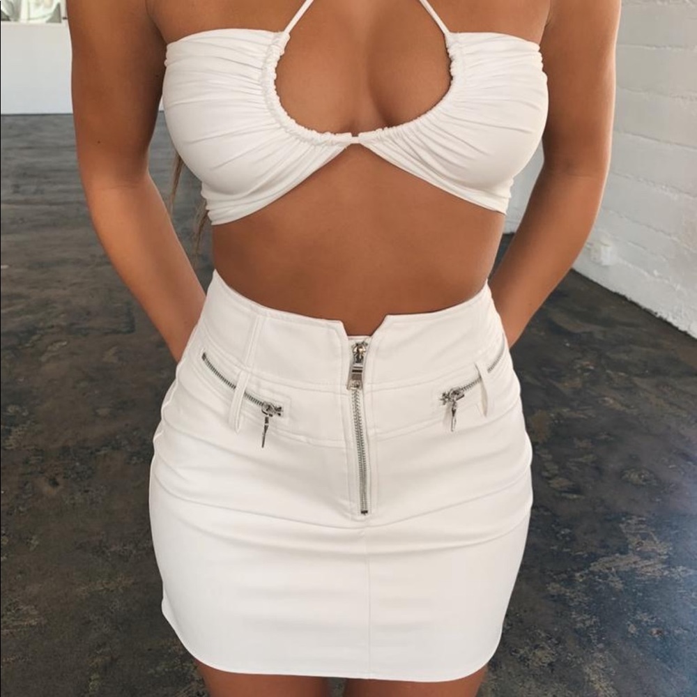 Tiger Mist Lennon Skirt. Size S in color White